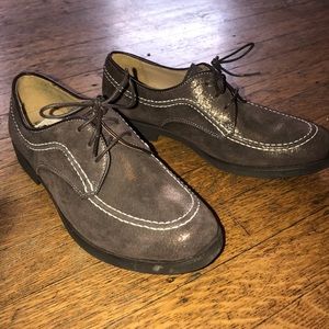 Hush Puppy oxfords 👞
